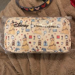 Disney Stoney Clover - Enchanted Beauty (Belle)